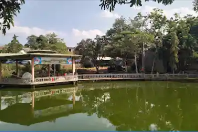 Hồ Câu Thủy Thanh