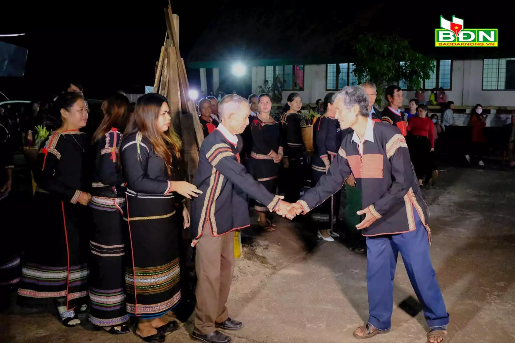 Đắk Nông: Gắn kết cộng đồng từ Lễ kết nghĩa anh em của người Ê đê ở Tâm Thắng