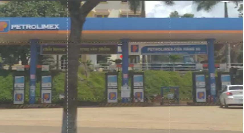 Cửa Hàng Xăng Dầu Số 60