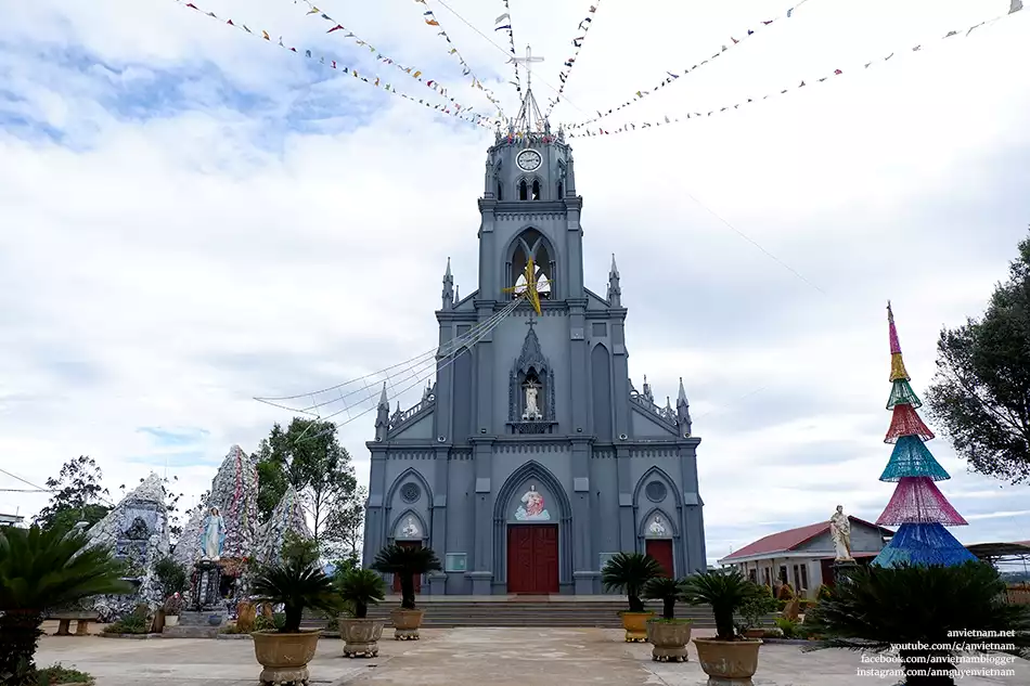 Giáo Xứ Nhân Cơ