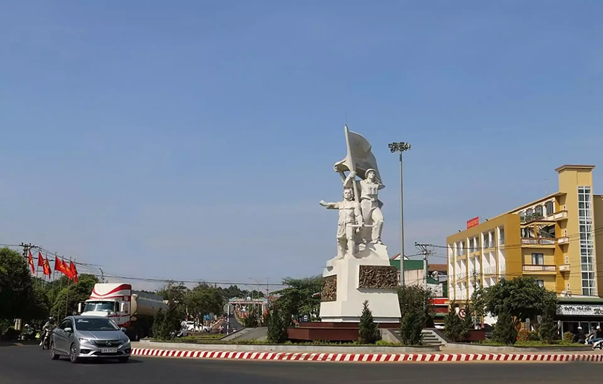 Di tích lịch sử địa điểm chiến thắng Chiến dịch Tây Quảng Đức